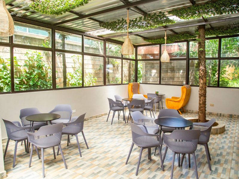 Whispering Palms Garden & Hotel
