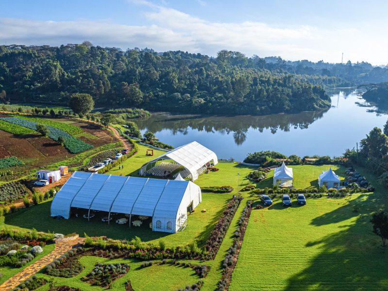 Naiposha Gardens