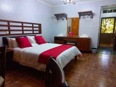 Edgewood Country Place