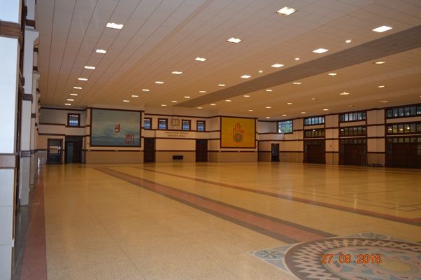 Visa Oshwal Community Centre