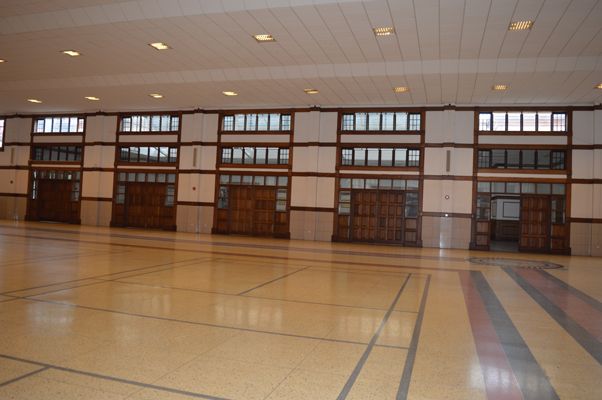 Visa Oshwal Community Centre