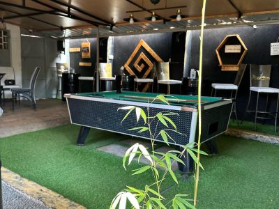 Stutt Garden Lounge