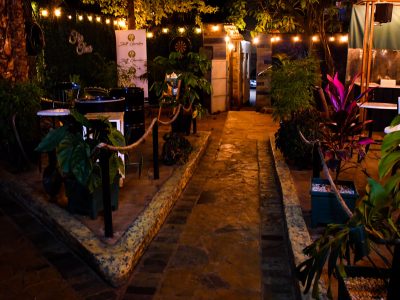Stutt Garden Lounge