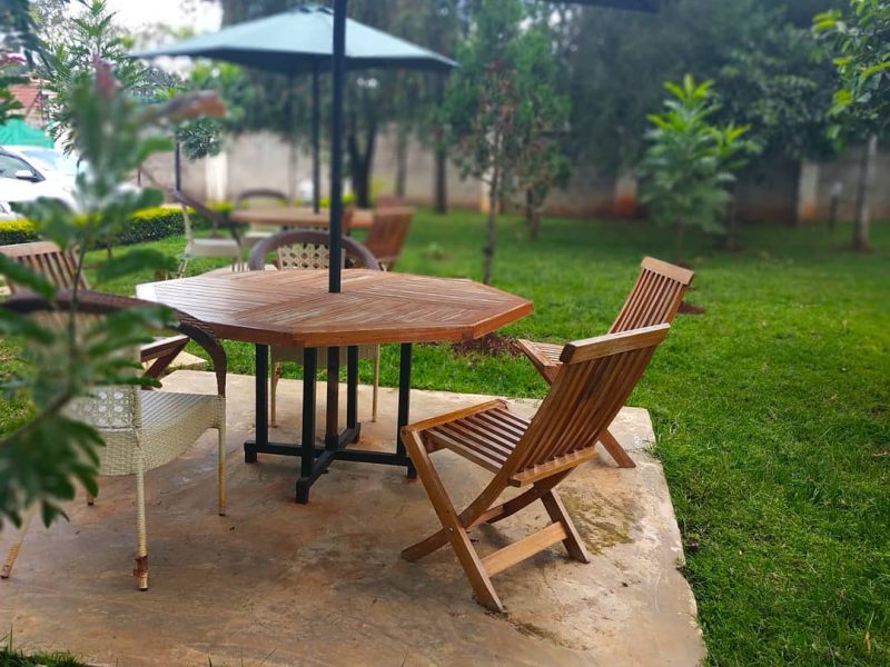 215 Karen Garden