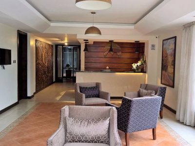 Magna Hotel & Suites