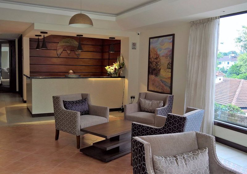 Magna Hotel & Suites